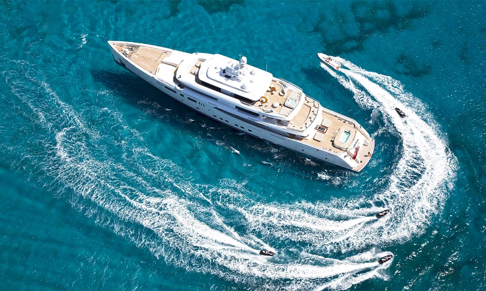 Luxury Yacht With Stunning Exterior.jpg 2